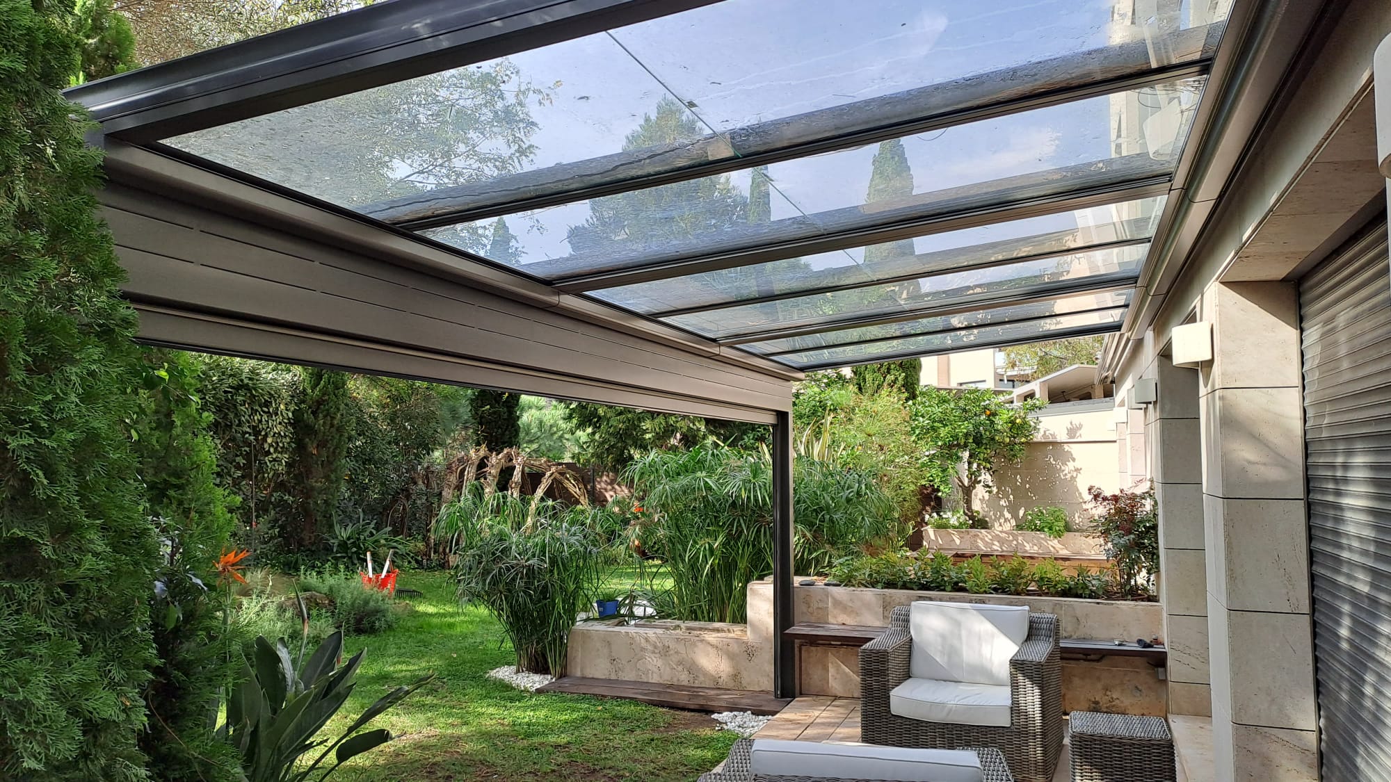 Cerramientos de aluminio y vidrio en la Costa Brava