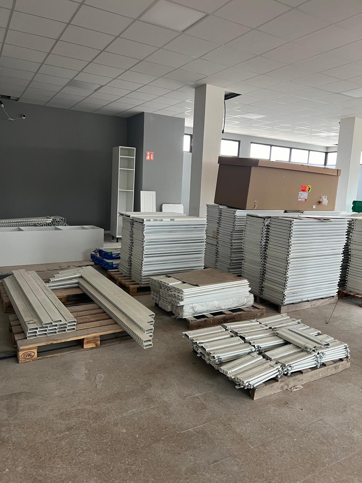 Desmontaje de mamparas y techos